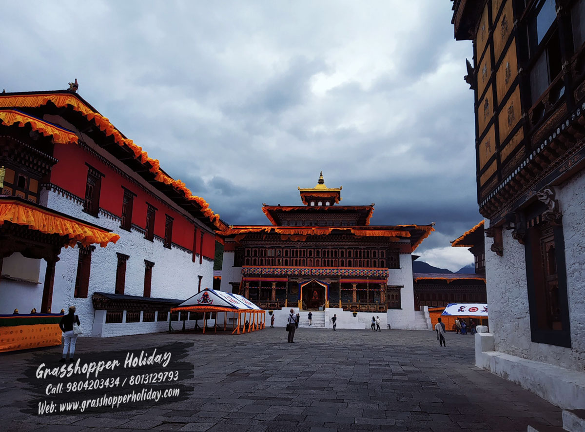 Tashichho Dzong thimphu - bhutan tours packages